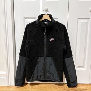 Nike Like new MEN'S SHERPA FLEECE JACKET